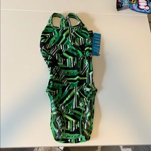 NWT Speedo green swimsuit size 28